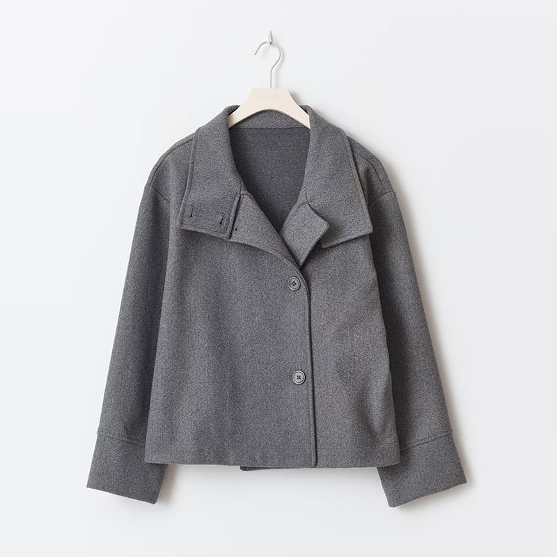 Damen-Mantel mit doppelreihem aufbau | klassischer stil