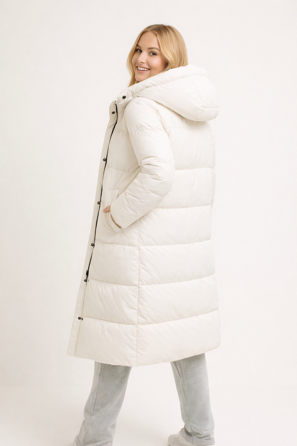 Damen Langer Steppmantel | Gestepptes Design mit Kapuze