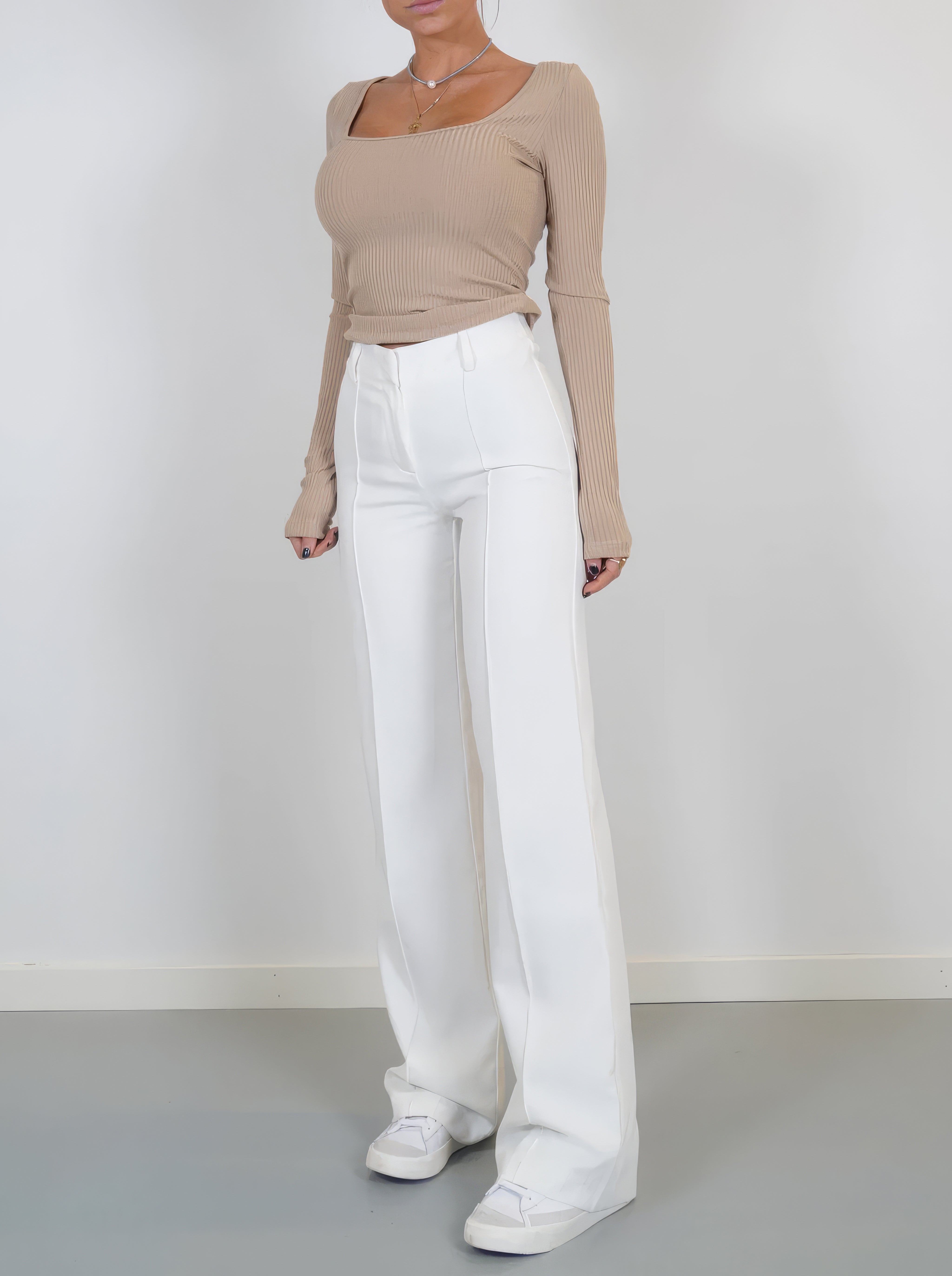 Damenhose | Hohe Taille mit geraden Beinen