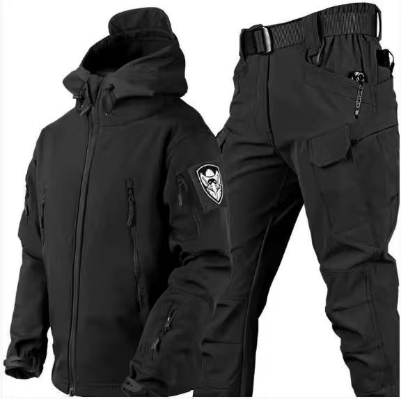 Herren Set | funktionale Winterjacke und passende Hose