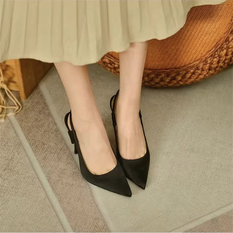 Damen Pumps | Slingback mit spitzer Zehenform
