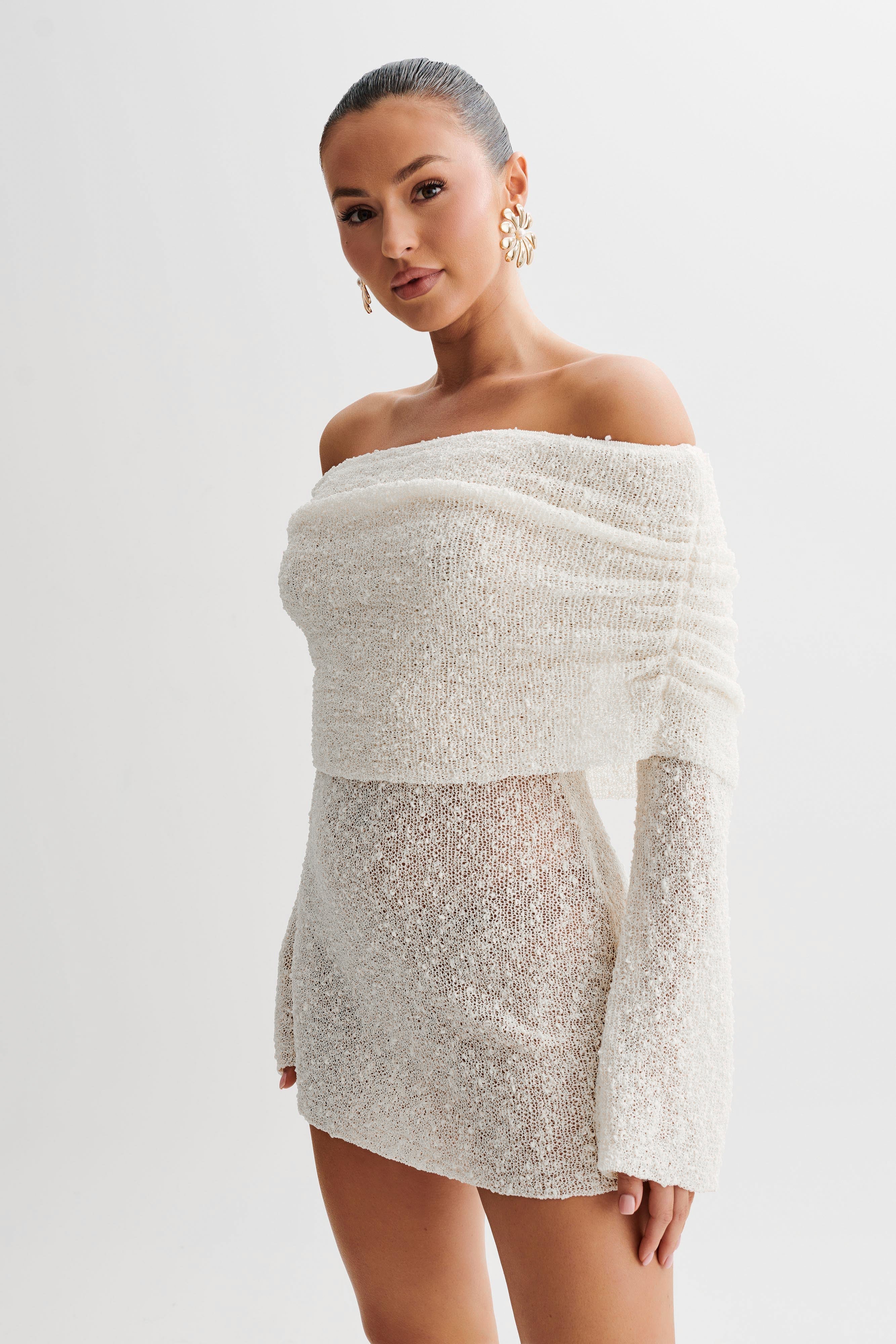 Damen Kleid | kurze Ausführung mit off-shoulder Ausschnitt