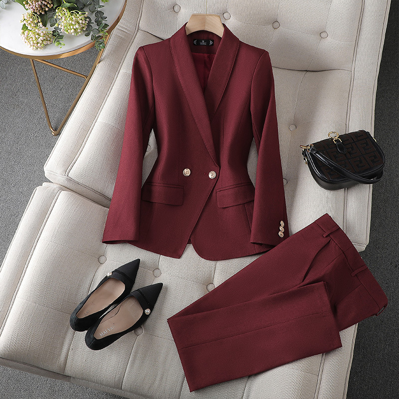 Damen Set | Taillierter Blazer und passende Hose