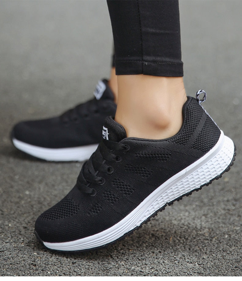 Damen Freizeitschuhe | geschlossene Form mit Profilsohle