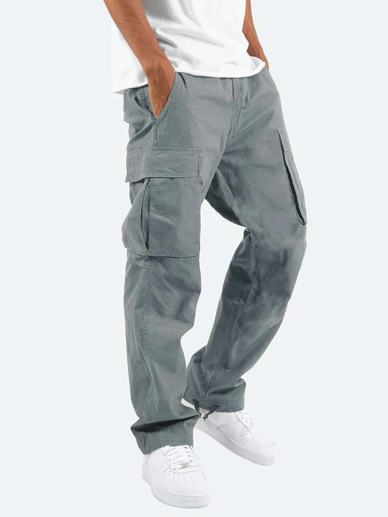 Herren Hose | gerade geschnittener Beinverlauf mit klarer Form