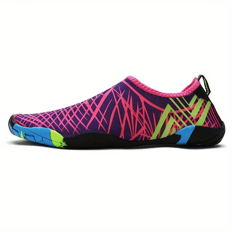 Wasserschuhe | geschlossene Form mit rutschfester Sohle