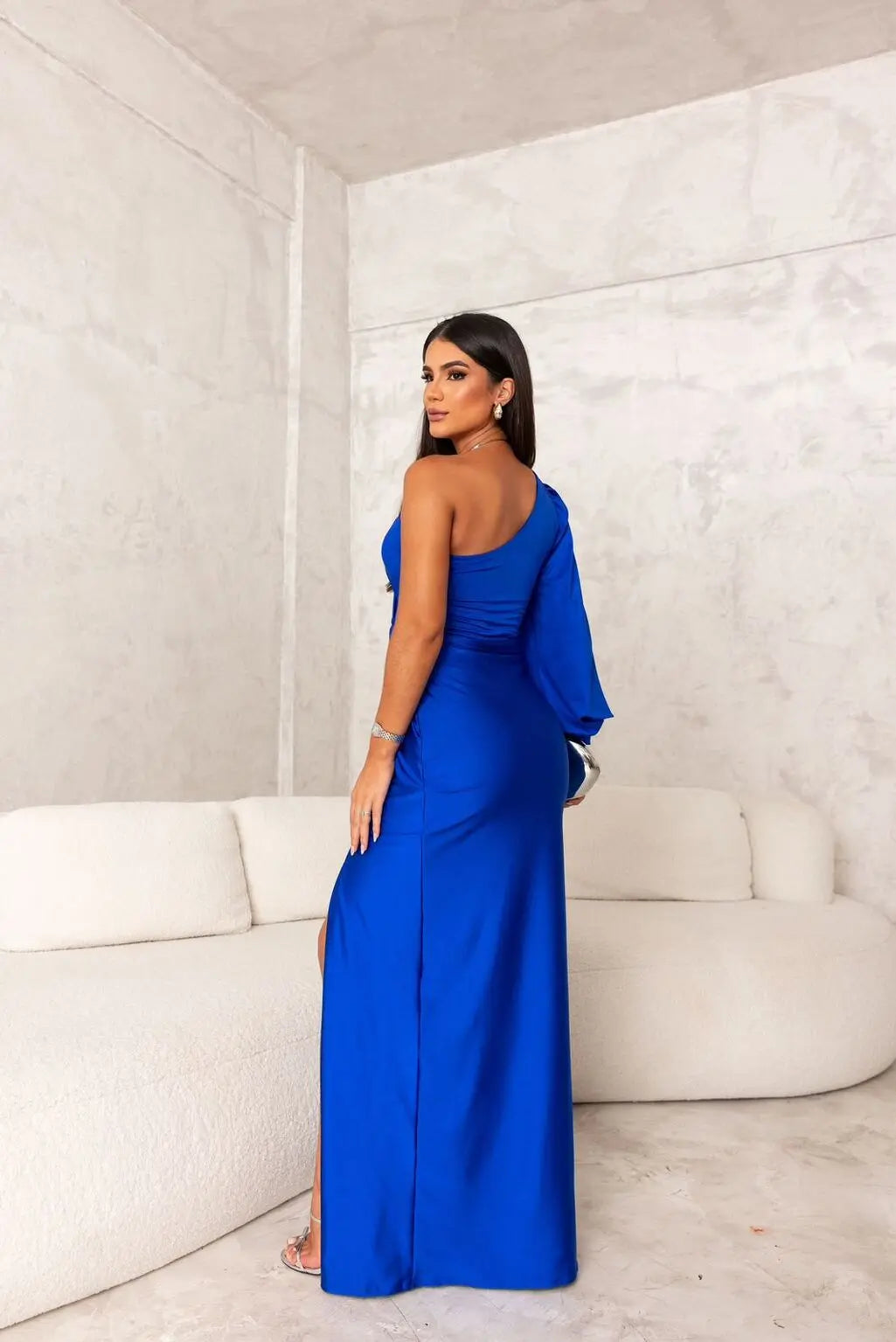 Damen Maxikleid | One-Shoulder mit Drapierung und Schlitz