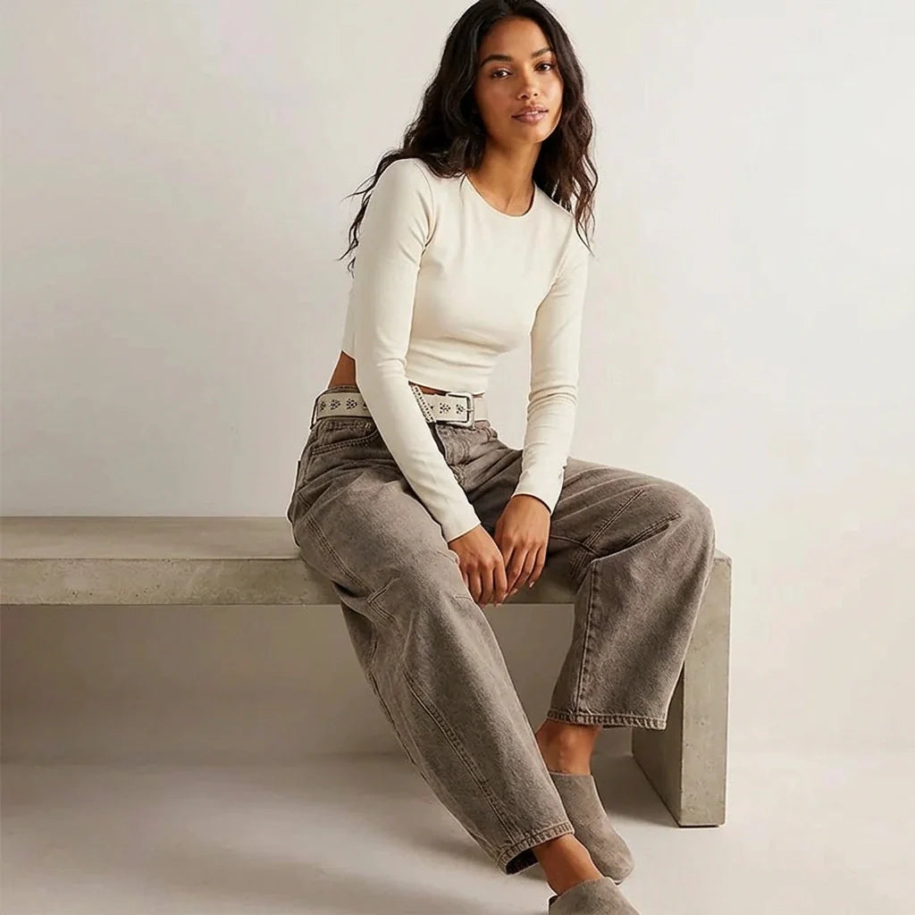 Damen Jeans | weiter Beinverlauf mit Bund und Taschen