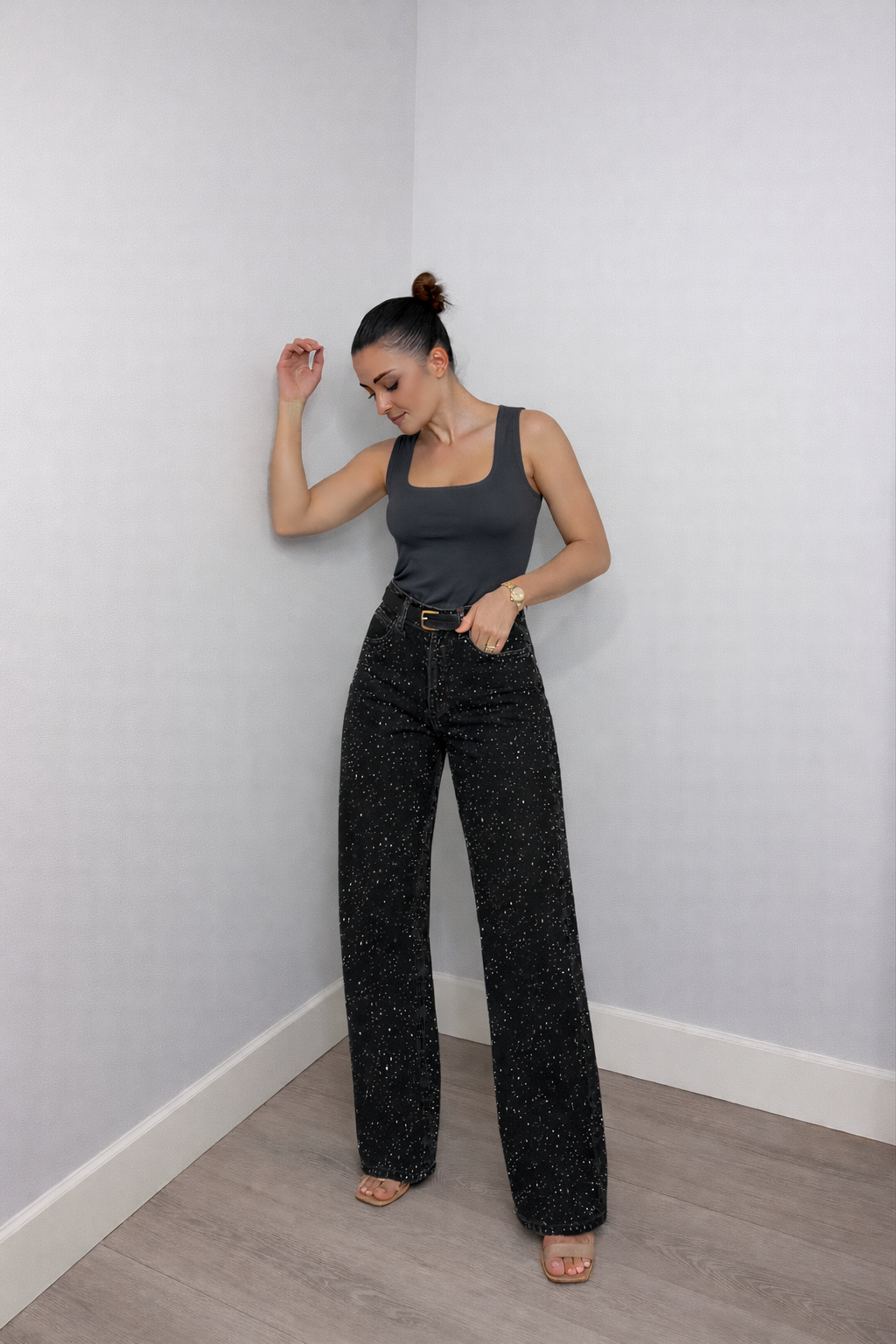 Damen Jeans | Hohe Taille mit geraden Linien und Detailakzenten
