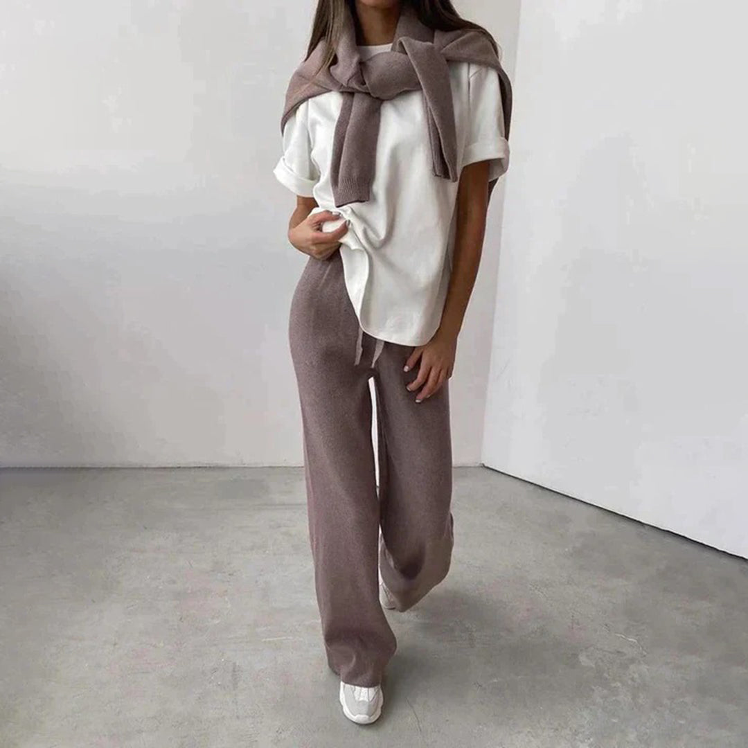 Damen Lounge-Set | Oberteil und Hose mit klarer Form