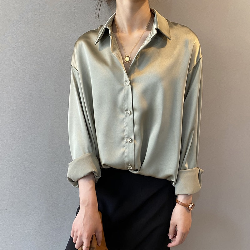 Damenbluse | Klassischer Vintage-Schnitt mit Silhouette