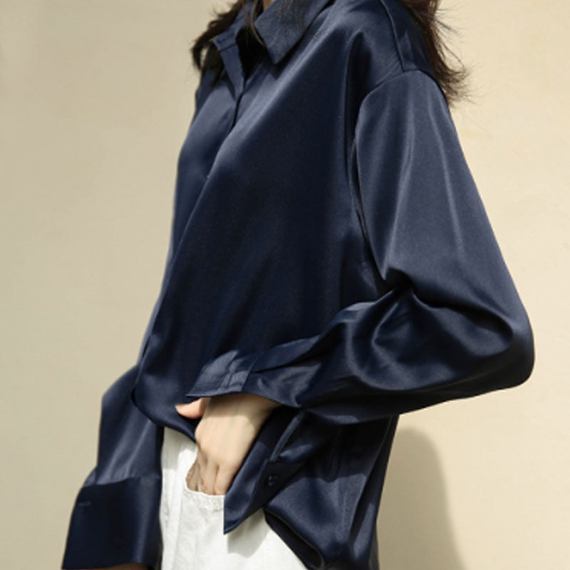 Damenbluse | Klassischer Vintage-Schnitt mit Silhouette