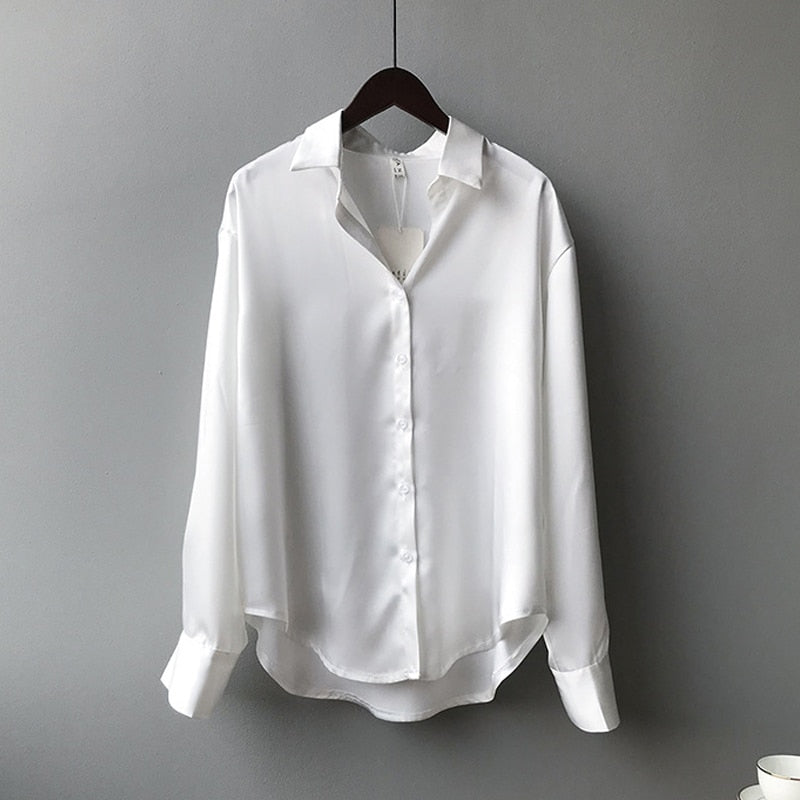 Damenbluse | Klassischer Vintage-Schnitt mit Silhouette