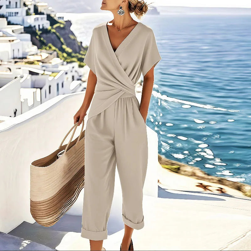 Damen Jumpsuit | Wickeloptik und kurzer Ärmelansatz