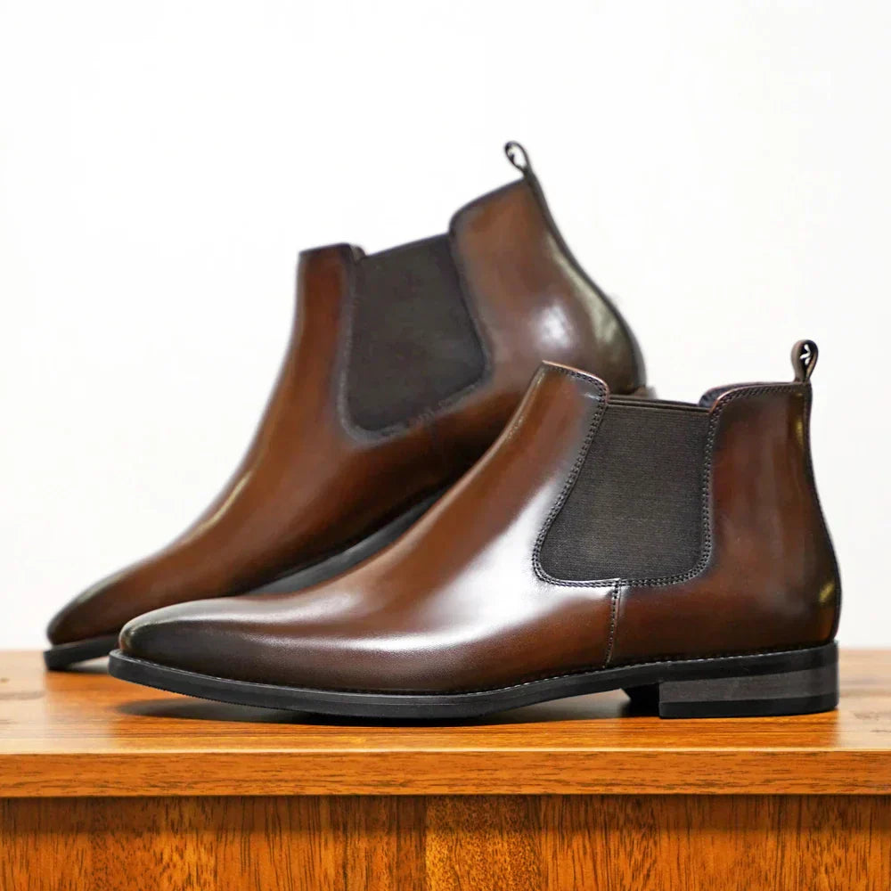 Herren Stiefeletten | Schlichte Form mit geschlossener Kontur