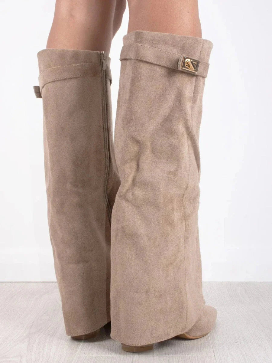 Damen-Stiefel mit Umschlagdetail | hohe Schaftausführung