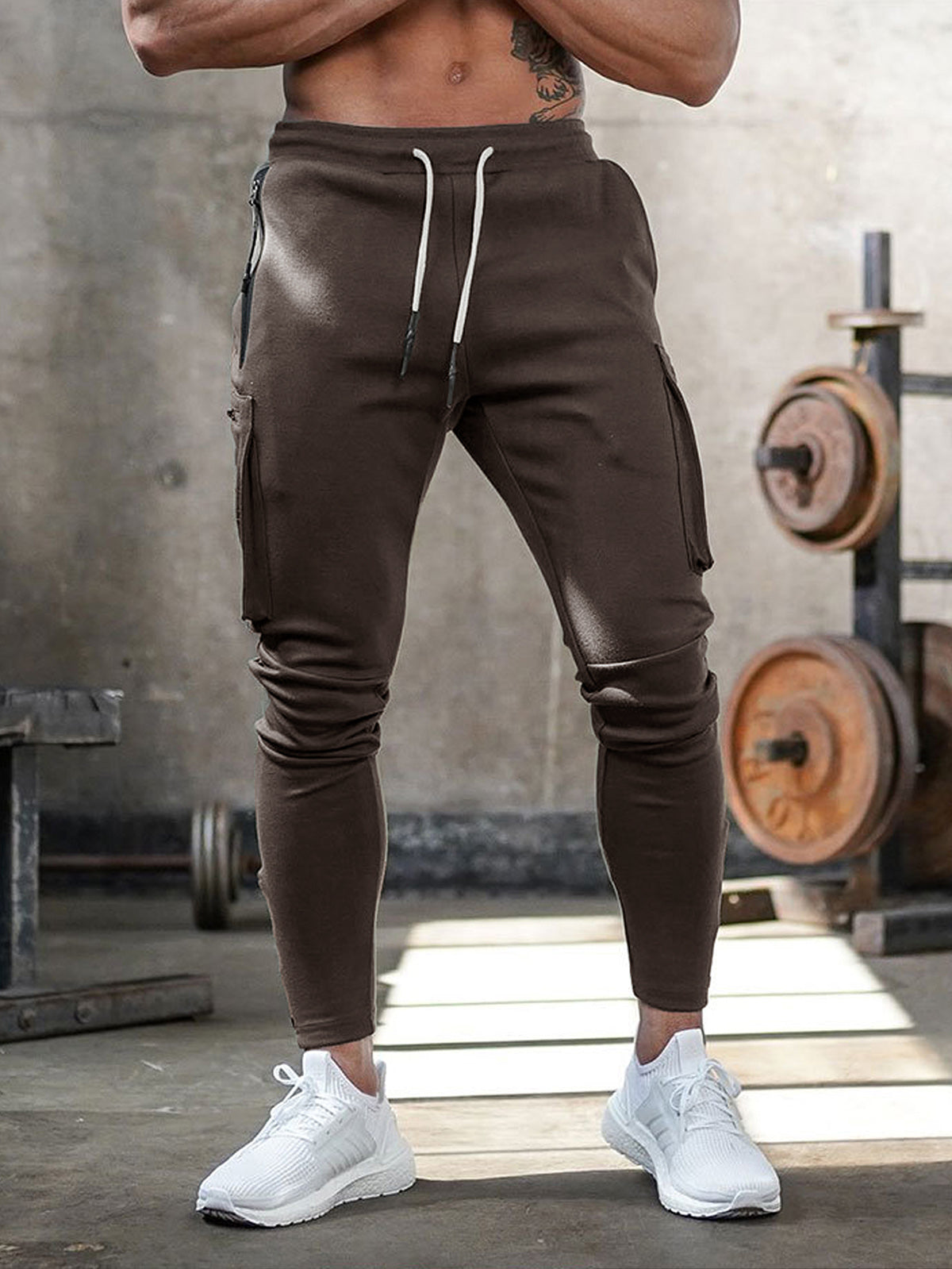 Herren Sporthose | bequeme Form mit mehreren Taschen