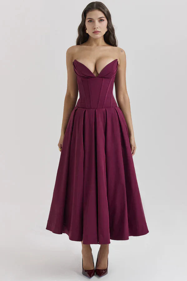 Damenkleid | Trägerlose Ausführung und mittlere Länge