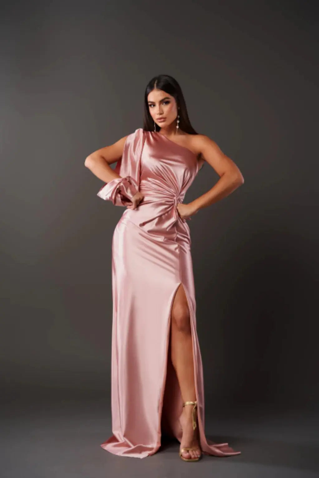 Damen Maxikleid | One-Shoulder mit Drapierung und Schlitz