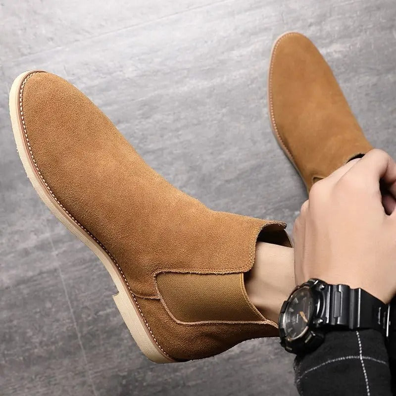 Herren Stiefel | Elastische Seitenteile mit kompakter Schaftform