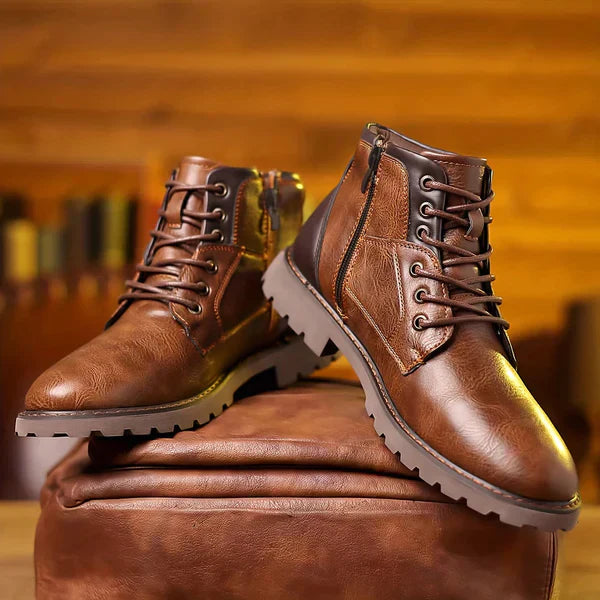 Herren Stiefel | Hohe Schaftform mit geschlossener Konstruktion